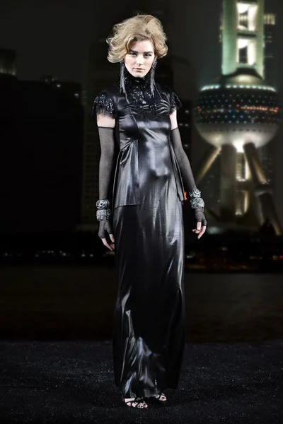 Look 62